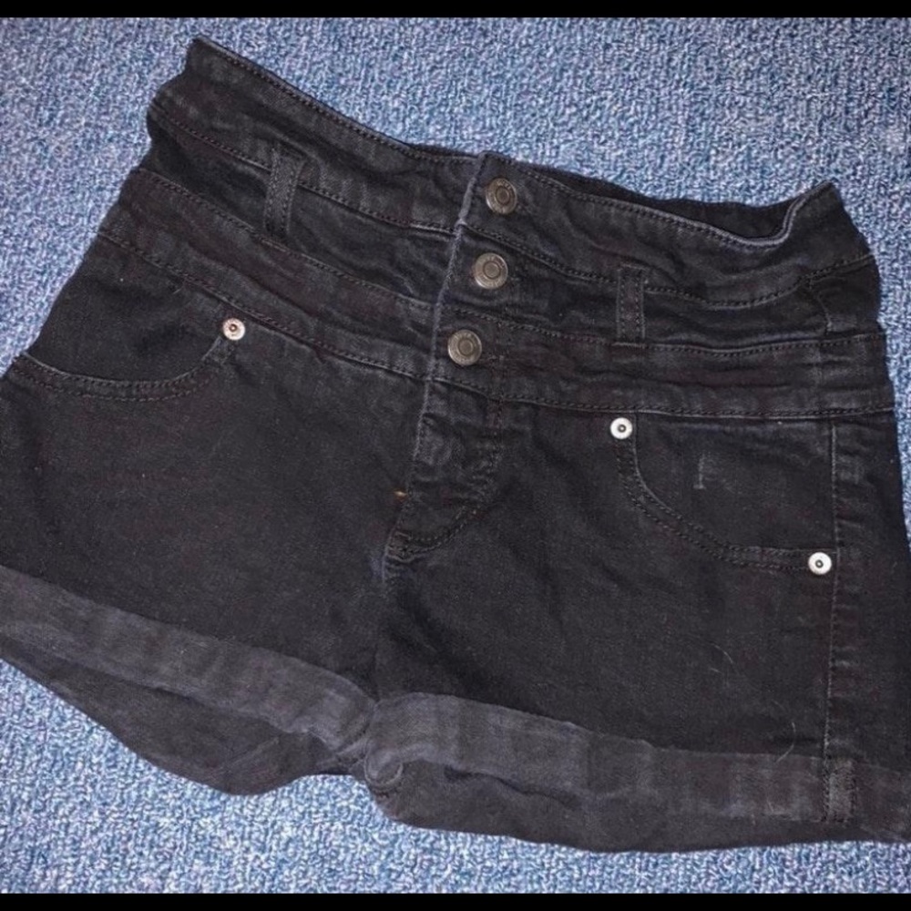 High waisted black jean shorts